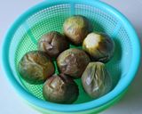 Hình bước làm 1 của món CÀ sọc xanh luộc mỡ hành