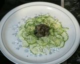 Foto del paso 2 de la receta: Carpacho de calabacín semi crudo con berenjena y queso tierno