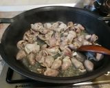 Foto del paso 2 de la receta: Guiso de mollejas con patatas al curry