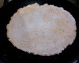 A picture of step 3 of Aloo ka paratha.
