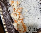 Foto del paso 6 de la receta: Sushi casero- Maki de aguacate, salmón y langostino con queso crema