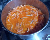Foto del paso 5 de la receta: Sopa de gambas frescas con verduras a los tres caldos