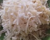 Foto langkah ke 2 dari resep Cheese Hash Browns.