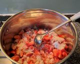Foto langkah ke 2 dari resep Strawberry Jam.