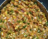 A picture of step 4 of Stuffed muffins idli.
