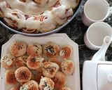 A picture of step 8 of Cinnabons.