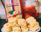 Hình bước làm 1 của món Mì trộn khô