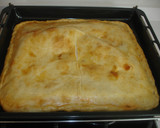 Foto del paso 14 de la receta: Empanada casera de tomate, atún y otros