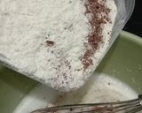 Foto langkah ke 3 dari resep Brownies kukus mini tanpa mikser.