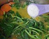 Foto langkah ke 3 dari resep Sup Bayam Margarin Sat Set.