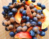 Hình bước làm 3 của món 💚 Tart Rustic Xuân Đào & Việt Quất
