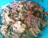 A picture of step 1 of Chicken pakora.