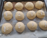 Foto del paso 8 de la receta: Bollos suizos de nata