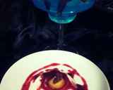 Foto del paso 10 de la receta: Halloween 2016  Ojos sangrientos con cóctel de malos pensamientos