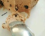A picture of step 7 of Chocolate chip ice cream.