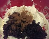A picture of step 3 of Azuki Red Bean Paste Frozen Yoghurt.