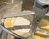 Foto langkah ke 6 dari resep Banana Cake Bars.