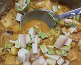 A picture of step 2 of Creamy Banana stem curry.