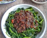 Foto langkah ke 5 dari resep Rujak Kangkung Khas Kuningan.