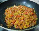 A picture of step 5 of Mumbai Pav Bhaji.