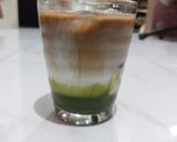 Foto langkah ke 4 dari resep Dirty Matcha Latte.