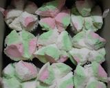 Foto langkah ke 5 dari resep Bolu Kukus Mekar.