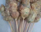 Foto langkah ke 5 dari resep Cilok Goreng Telur.