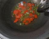 Foto langkah ke 1 dari resep Sayur Bening: Bayam, Selada dan Wortel.
