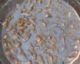 A picture of step 4 of Chat pati dahi bhala chat.