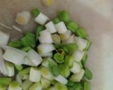 Foto langkah ke 3 dari resep Telur dadar sayur.