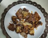 Foto langkah ke 3 dari resep Daging Sapi Goreng Bawang Putih.