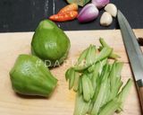Foto langkah ke 1 dari resep Tumis Labu Siam Lalapan.
