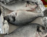 Foto del paso 2 de la receta: Dorada a la sal. Jugosa y muy sencilla de preparar!