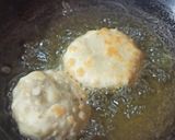 A picture of step 4 of Tuvar kachori.