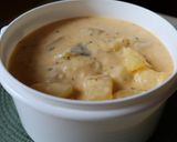 Korianderes krumplifőzelék pecsenyével recept fázis 2 fotója