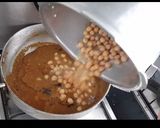 छोले कुलचे (Chhole kulche recipe in hindi) रेसिपी चरण 8 फोटो