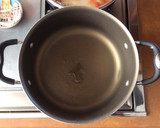 Foto del paso 1 de la receta: Chilaquiles en salsa roja