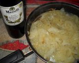 Foto del paso 3 de la receta: Cebolla caramelizada con mucho aroma y sabor