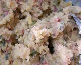 Foto langkah ke 2 dari resep Perkedel Kentang Corned.