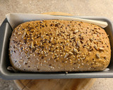 Teljes kiőrlésű magvas kenyér recept fázis 4 fotója
