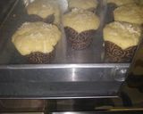 Foto langkah ke 7 dari resep Muffin Keju Lembut.