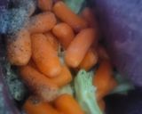 A picture of step 1 of Corned Beef Brisket w/Seasoning, Carrots and Potatoes.