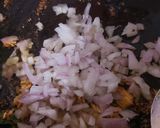 A picture of step 2 of Sev Tameta nu Shake.