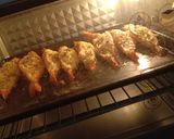 Foto langkah ke 3 dari resep Udang panggang mozarella.