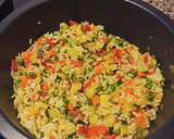 Foto del paso 4 de la receta: Arroz con calabacín, zanahoria y pimientos
