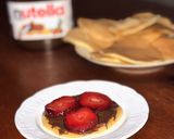 صورة لخطوة 4 من وصفة بان كيك بالشوكولاتة والفراولة 🥞