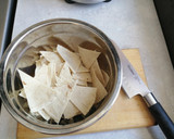 Foto del paso 1 de la receta: Chilaquiles Rojos