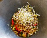 Foto langkah ke 3 dari resep Tumis Tauge & Tempe.