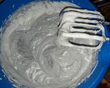 Foto langkah ke 4 dari resep Bolu Ketan Hitam Panggang.