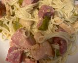 A picture of step 4 of Ham tetrazzini.